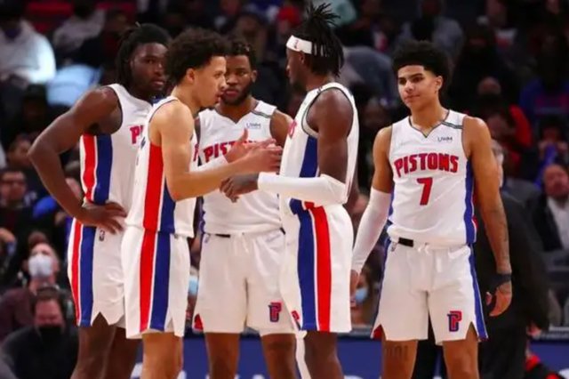 2-0击败安哥拉，梅西晒照：很自豪能继续代表我的祖国征战（2-0力克安哥拉！梅西晒照：继续为祖国出战倍感自豪）