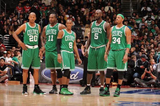 电讯报：曼联已就多纳鲁马的转会与巴黎圣日耳曼展开初步接触（电讯报：曼联与巴黎圣日耳曼就多纳鲁马转会已开启初步磋商）